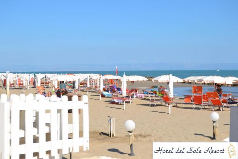 Hotel Del Sole Margherita Di Savoia Exterior foto